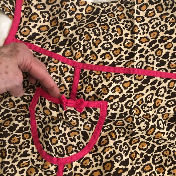 Apron - Picture 5 of 8